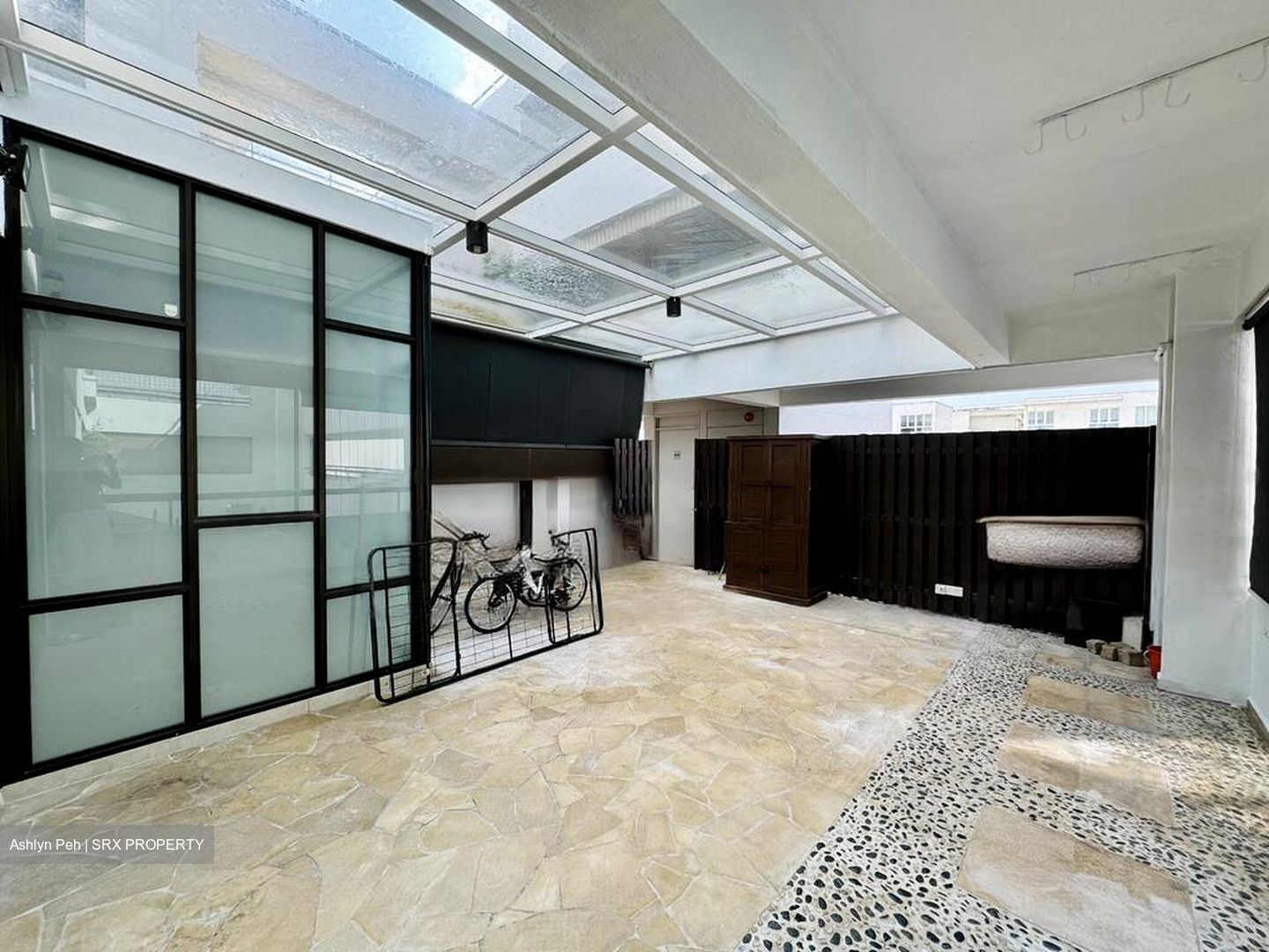 Bedok Court (D16), Condominium #580830131